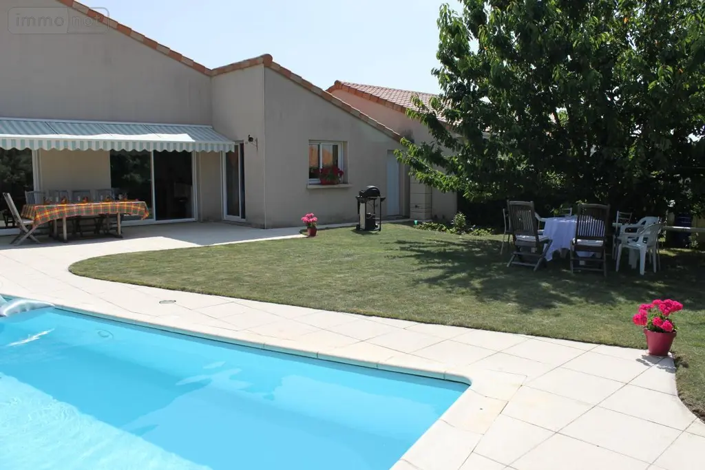Maison a vendre La Séguinière 49280 Maine-et-Loire 49 140 m2 6 pièces 329025 euros 49055-54 007
