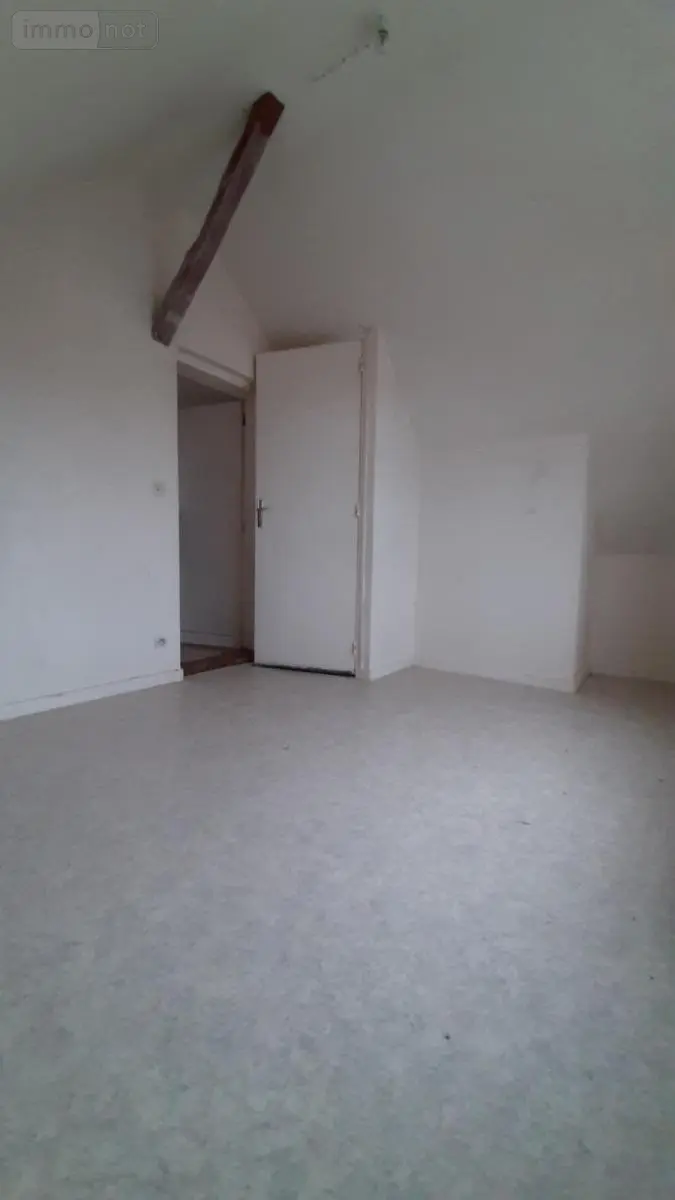 Location appartement Livarot-Pays-d'Auge 14140 Calvados 14 84 m2 587 euros 14058-L305 012