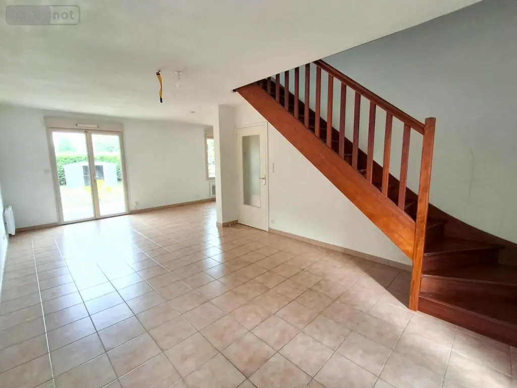 Location maison Longuenée-en-Anjou 49770 Maine-et-Loire 49 78 m2 4 pièces 800 euros 49031-L124 003