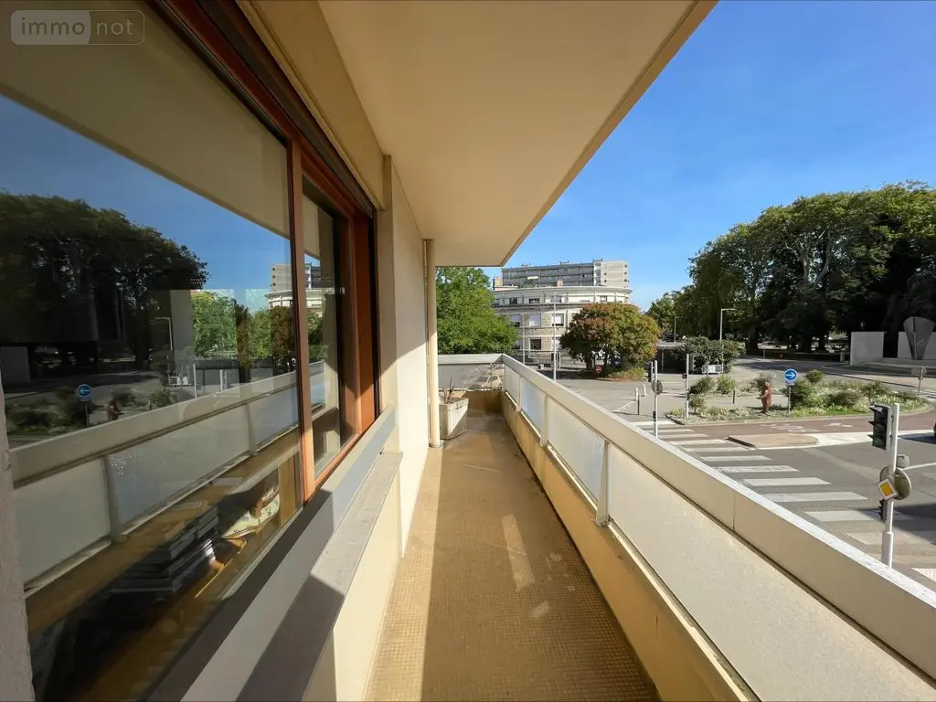 Appartement a vendre Bourg-en-Bresse 01000 Ain 01 128 m2 5 pièces 165000 euros 01083-1978 006