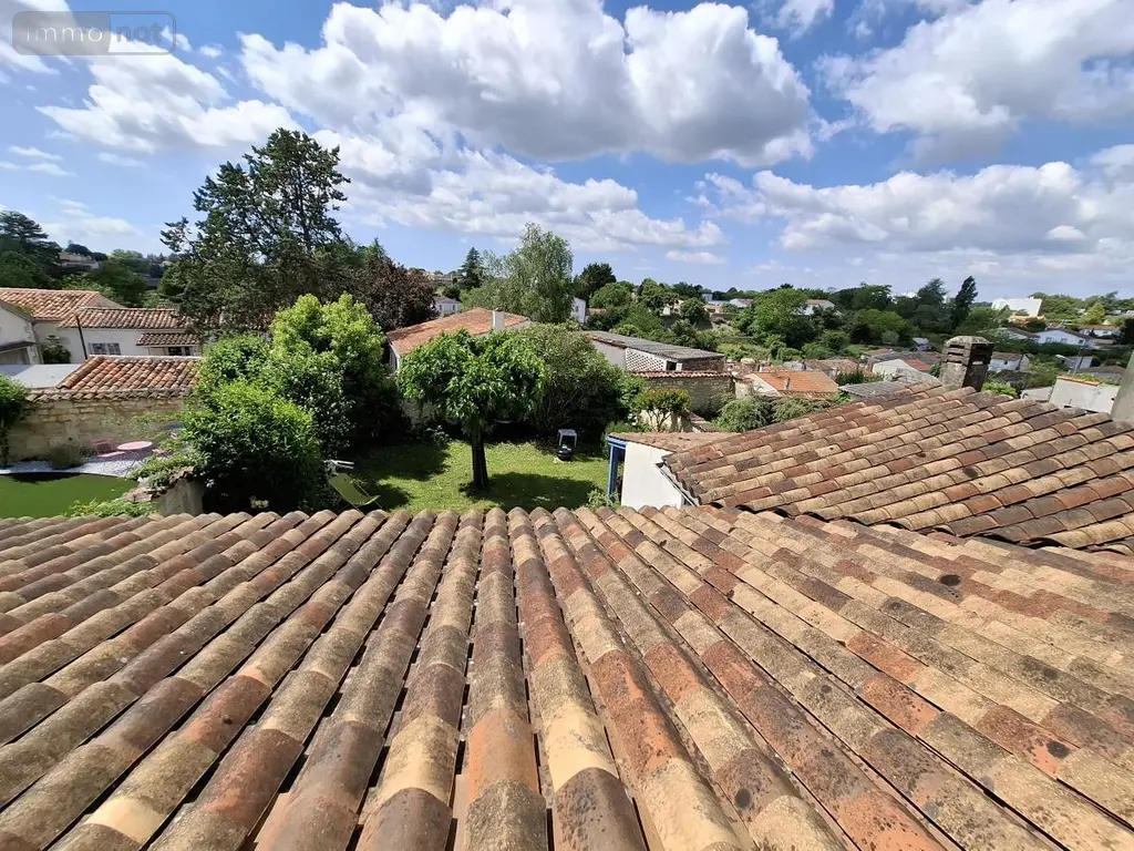 Maison a vendre Saintes 17100 Charente-Maritime 17 156 m2 6 pièces 475000 euros 17111-660 017
