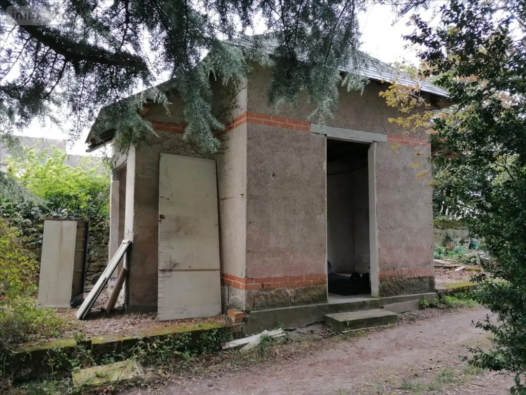 Maison a vendre Descartes 37160 Indre-et-Loire 37 196 m2 8 pièces 199920 euros 082/379 014