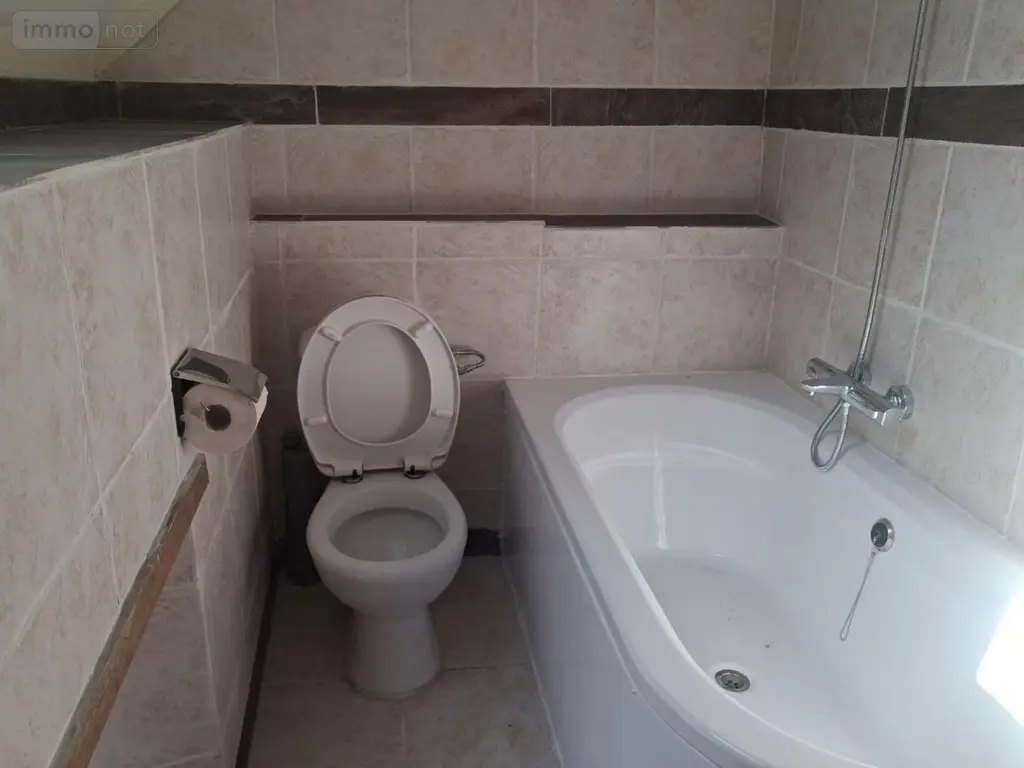 Location maison Varenguebec 50250 Manche 50 111 m2 5 pièces 850 euros 50061-L214 026