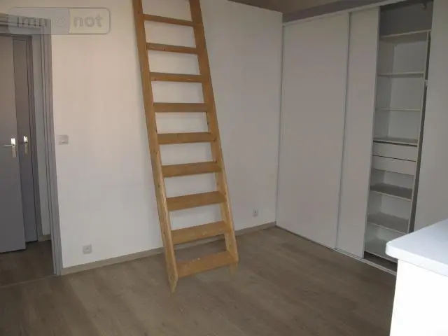 Location appartement Rouen 76000 Seine-Maritime 76 51 m2 640 euros 76002-L302 003