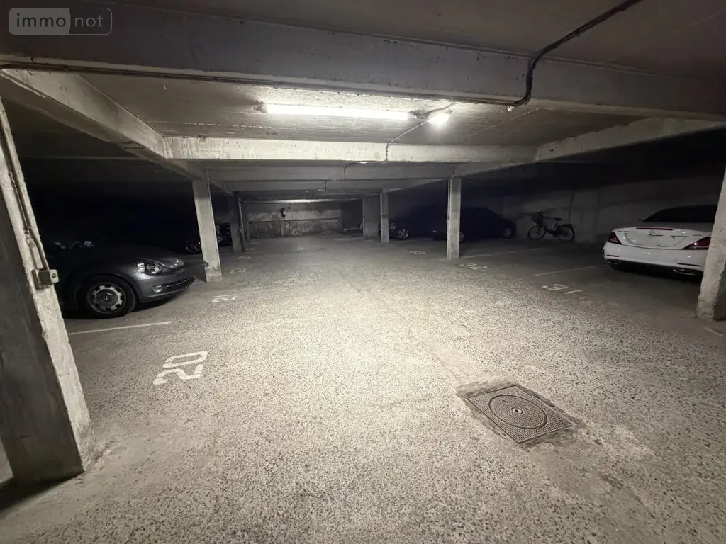Garage et parking a vendre La Madeleine 59110 Nord 59 12 m2 18500 euros 59007-1958 004