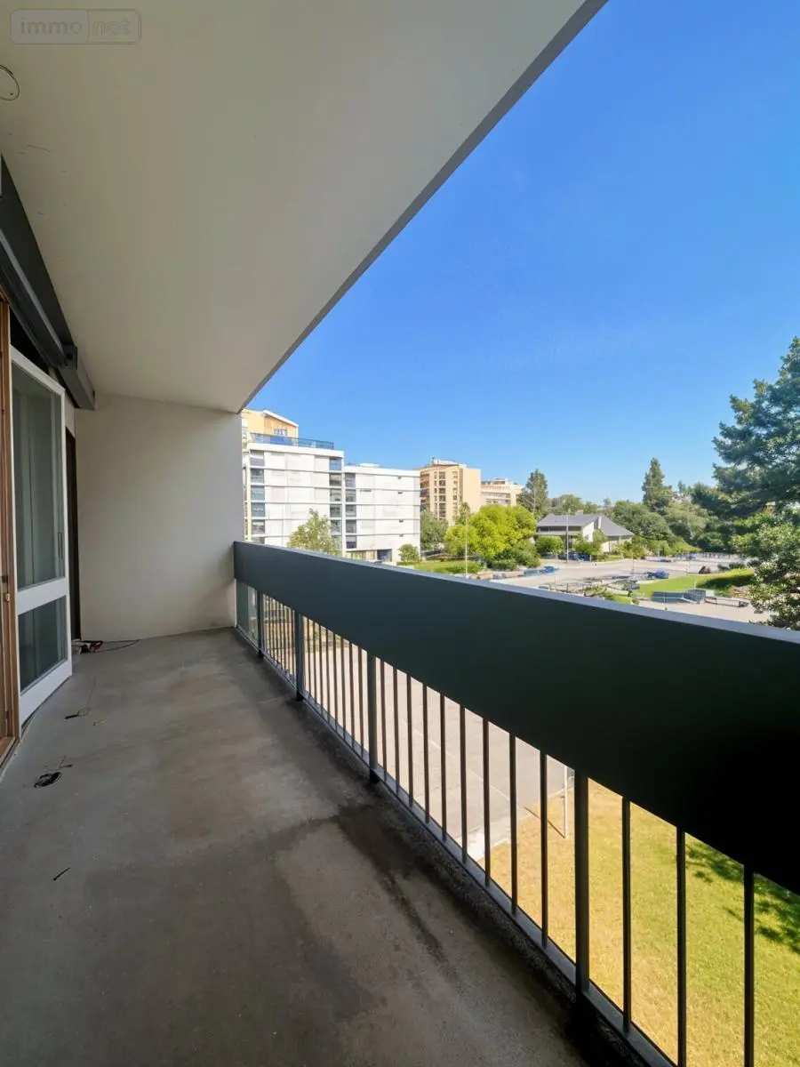 Appartement a vendre Angers 49100 Maine-et-Loire 49 80 m2 3 pièces 121900 euros 49114-809 001