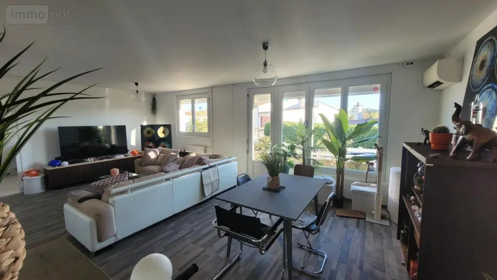 Maison a vendre Fontenay-le-Comte 85200 Vendée 85 118 m2 4 pièces 166400 euros 17015-519 003