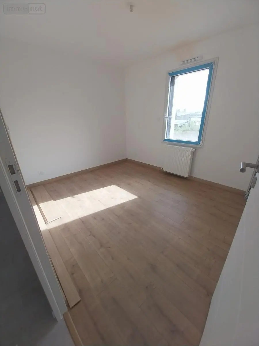 Location maison Dol-de-Bretagne 35120 Ille-et-Vilaine 35 89 m2 5 pièces 1095 euros 35130-L317 008