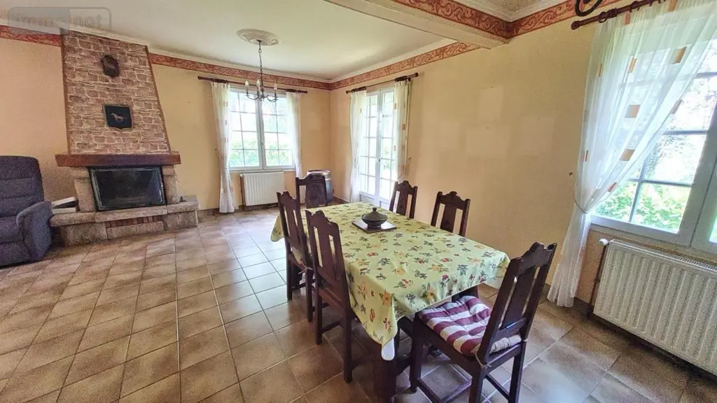 Maison a vendre Plounévézel 29270 Finistère 29 160 m2 6 pièces 189000 euros 29066-3869 002