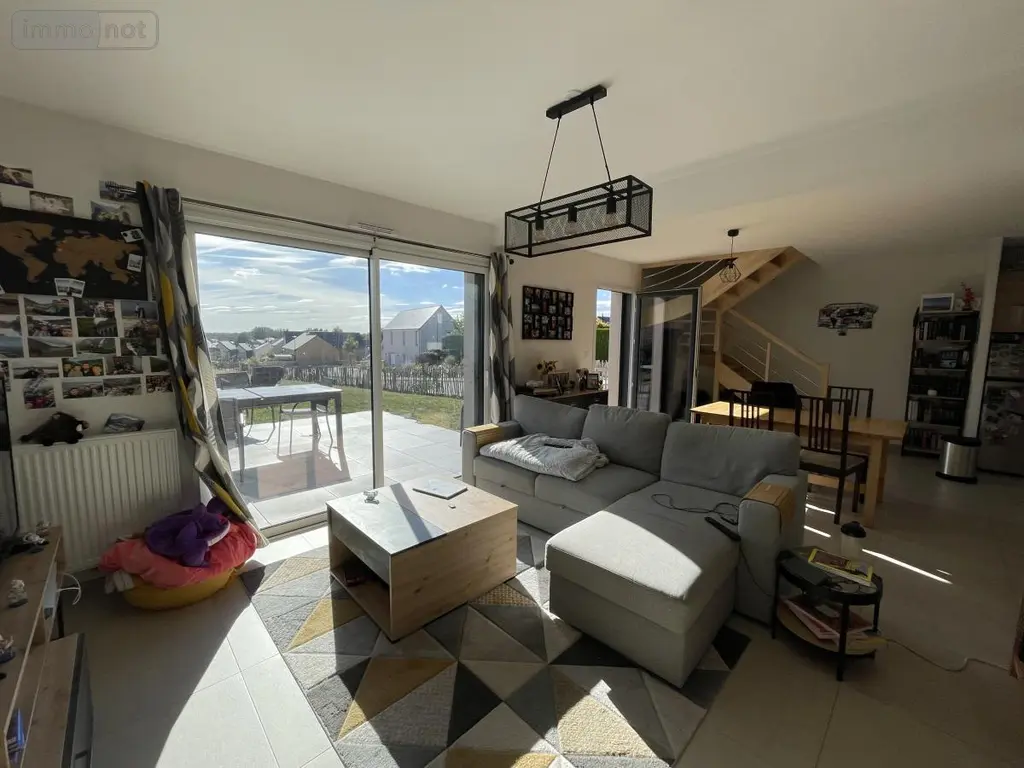 Location maison Saint-Père-Marc-en-Poulet 35430 Ille-et-Vilaine 35 99 m2 4 pièces 1265 euros 35084-L376 003