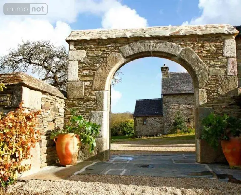 Maison a vendre Plouigneau 29610 Finistère 29 693 m2 11 pièces 982400 euros 29082-89 004