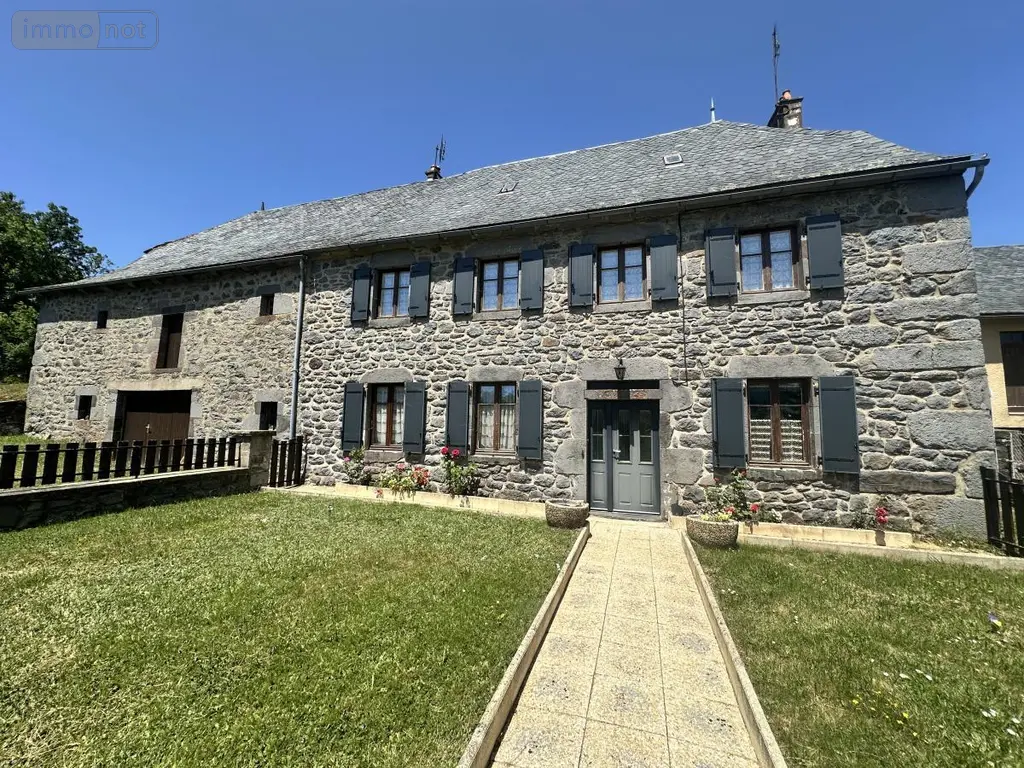 Maison a vendre Paulhac 15430 Cantal 15 131 m2 137800 euros 15046-67 001