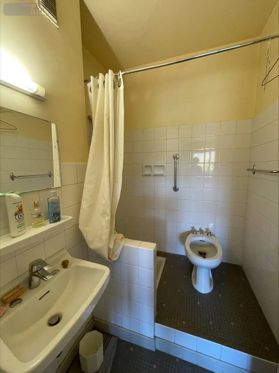 Appartement a vendre Bourg-en-Bresse 01000 Ain 01 128 m2 5 pièces 165000 euros 01083-1978 016