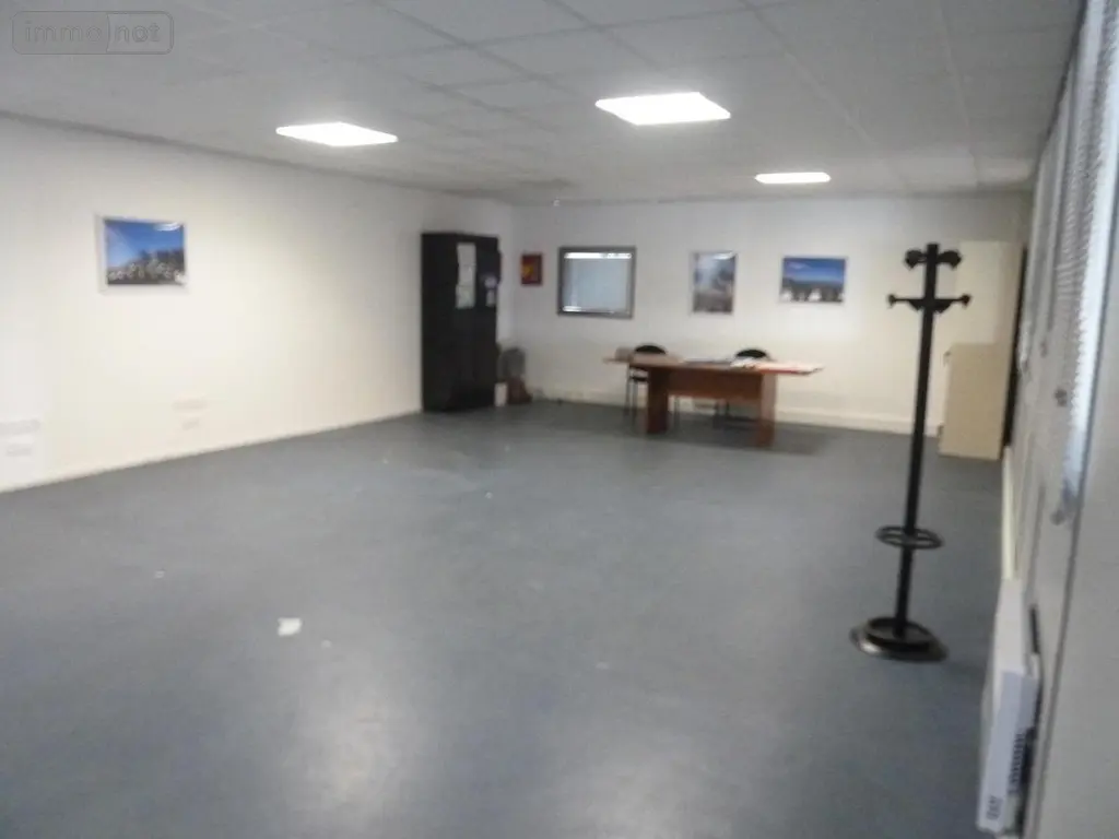 Location fonds et murs commerciaux Cambrai 59400 Nord 59 232 m2 5 pièces 2170 euros 59083-L1710 003