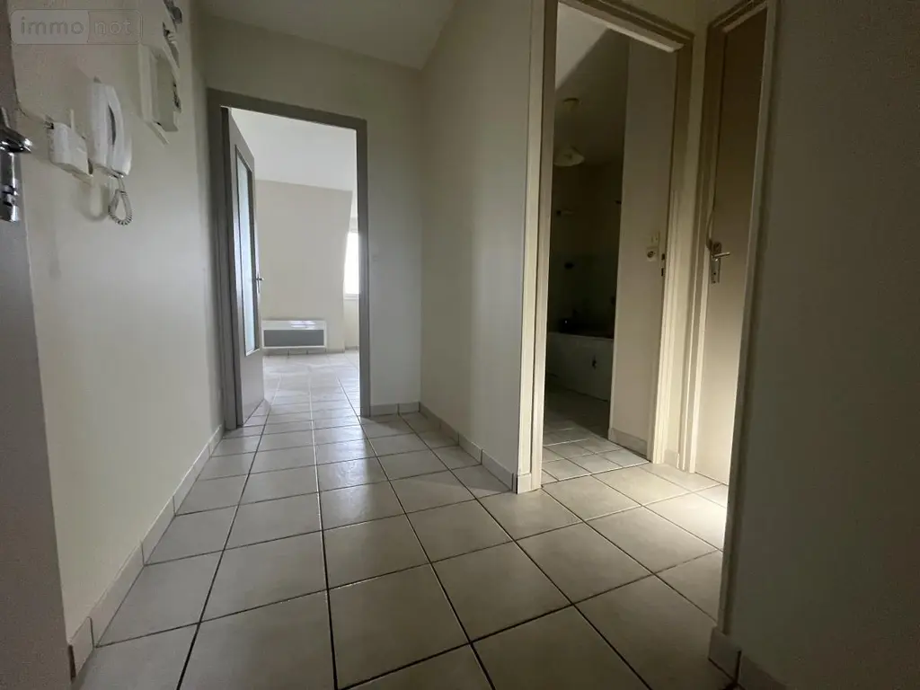 Appartement a vendre Évron 53150 Mayenne 53 39 m2 2 pièces 55862 euros 53078-1903 004