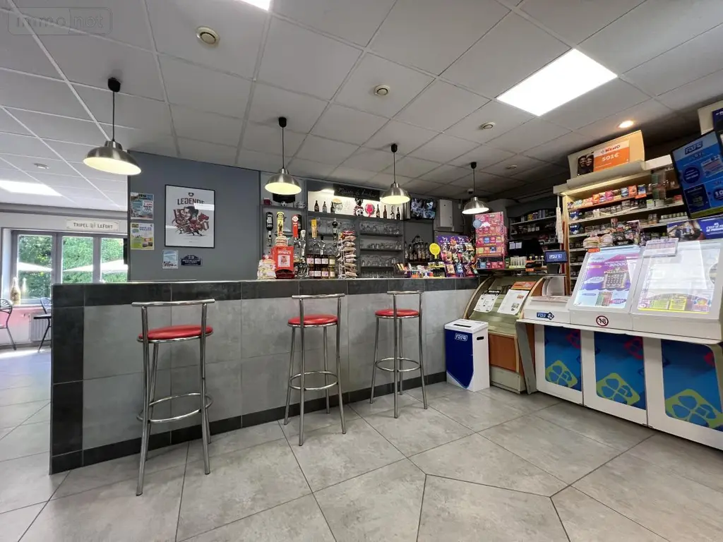 Fonds et murs commerciaux a vendre Bourghelles 59830 Nord 59 162 m2 5 pièces 549000 euros 59028-121 006