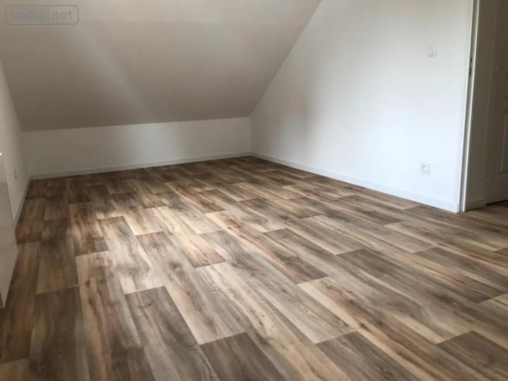 Location maison Pont-de-l'Arche 27340 Eure 27 114 m2 5 pièces 1300 euros 27063-L321 010