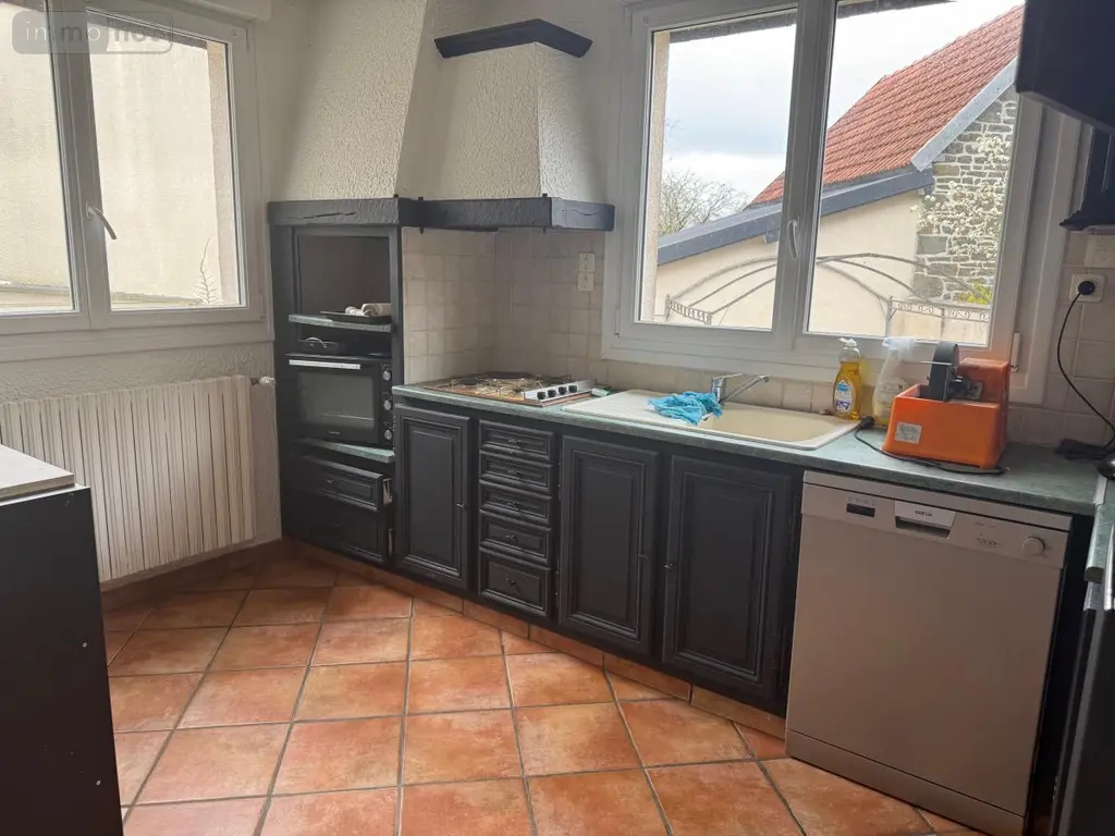 Immeuble de rapport a vendre Percy-en-Normandie 50410 Manche 50 187 m2 185350 euros 50038-2715 011