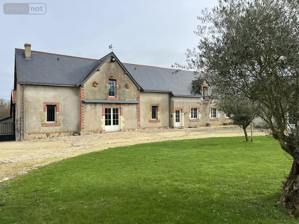 Maison a vendre Seiches-sur-le-Loir 49140 Maine-et-Loire 49 220 m2 8 pièces 798000 euros 49050-508 010