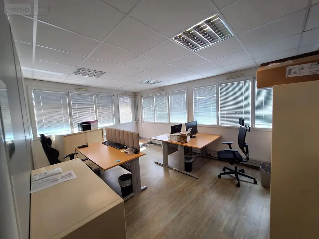 Location fonds et murs commerciaux Saint-Malo 35400 Ille-et-Vilaine 35 131 m2 1775 euros 35084-L363 006