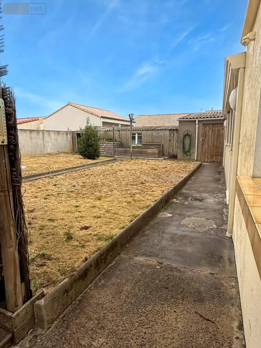 Maison a vendre Les Sables-d'Olonne 85100 Vendée 85 143 m2 341900 euros 85072-1149 002
