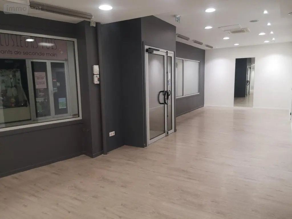 Fonds et murs commerciaux a vendre Cambrai 59400 Nord 59 72 m2 3 pièces 55500 euros 59084-1873 009