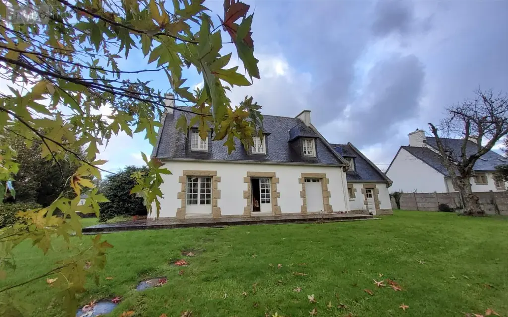 Maison a vendre Carhaix-Plouguer 29270 Finistère 29 158 m2 5 pièces 220500 euros 29066-1022877 001