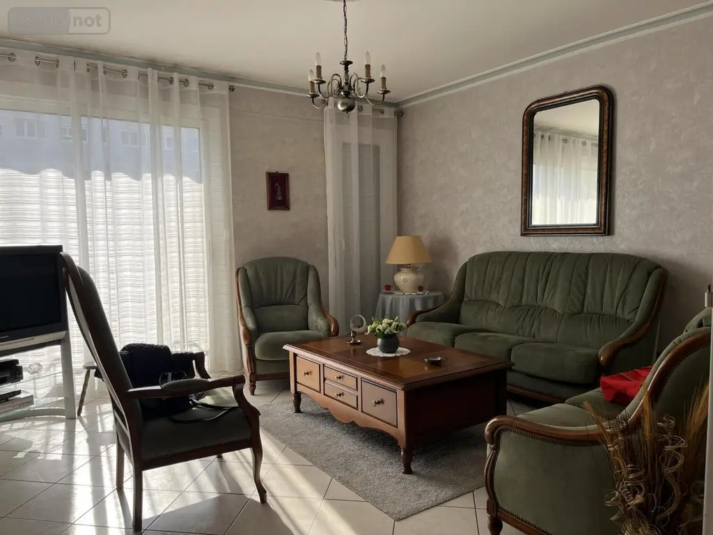 Location appartement Laval 53000 Mayenne 53 76 m2 4 pièces 775 euros 53003-L28 003