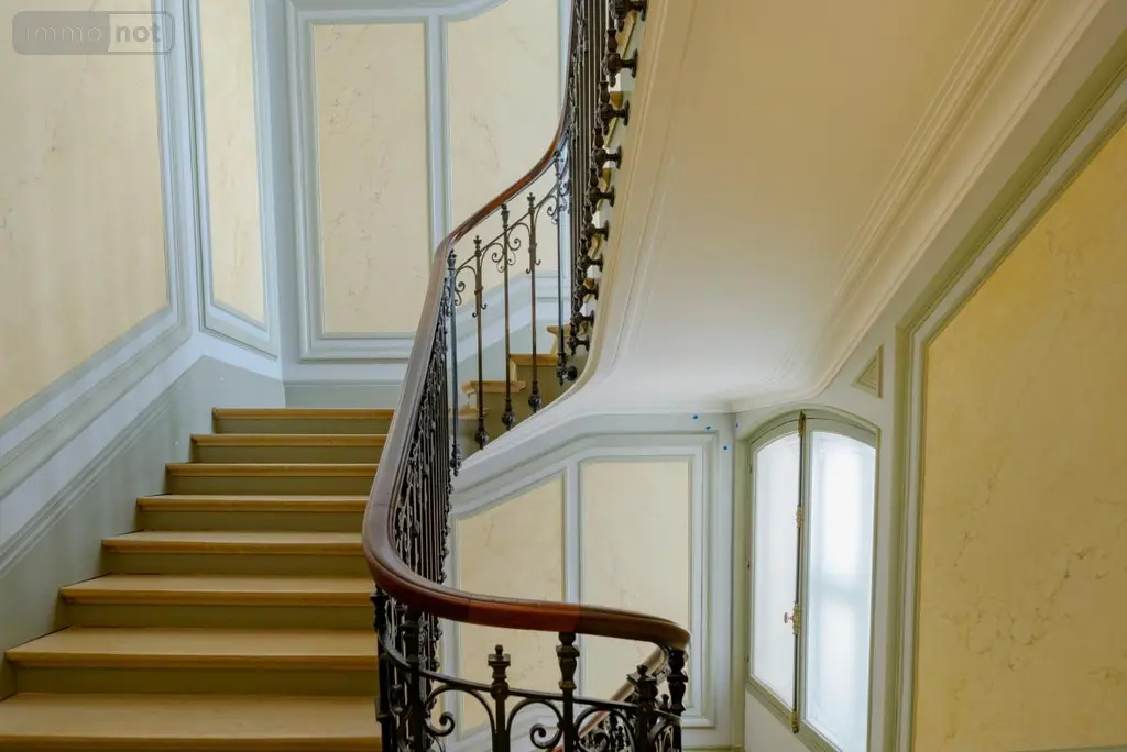 Appartement a vendre Paris 7e Arrondissement 75007 Paris 75 230 m2 6 pièces 3300000 euros 75022-924 018