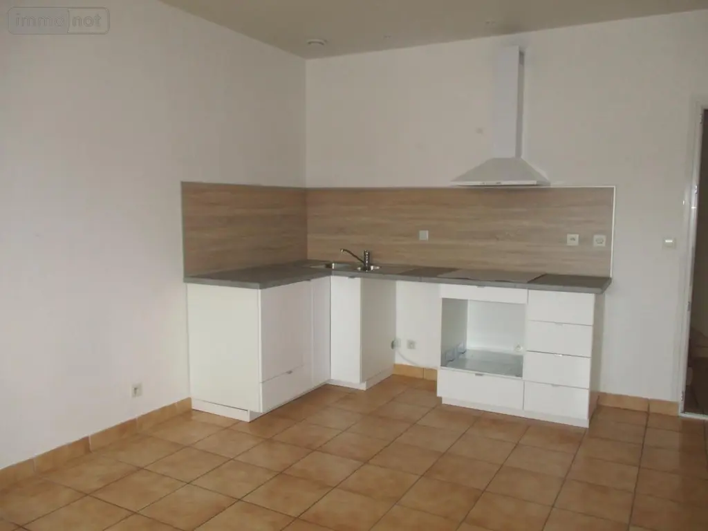 Location appartement Brionne 27800 Eure 27 44 m2 480 euros 27049-L123 002
