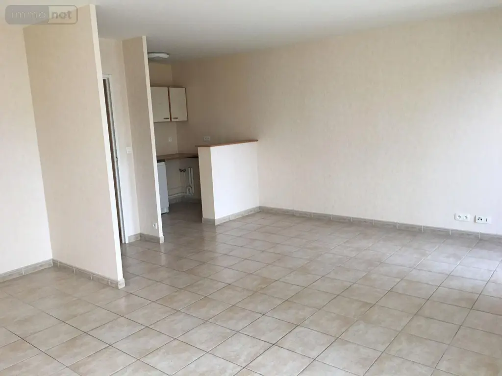 Location appartement Saint-Jacques-de-la-Lande 35136 Ille-et-Vilaine 35 53 m2 2 pièces 651 euros 348 002