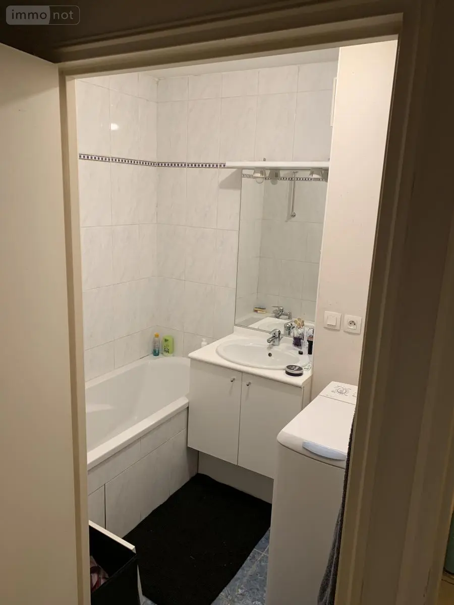 Location appartement Nantes 44000 Loire-Atlantique 44 40 m2 2 pièces 588 euros 44028-L207 008