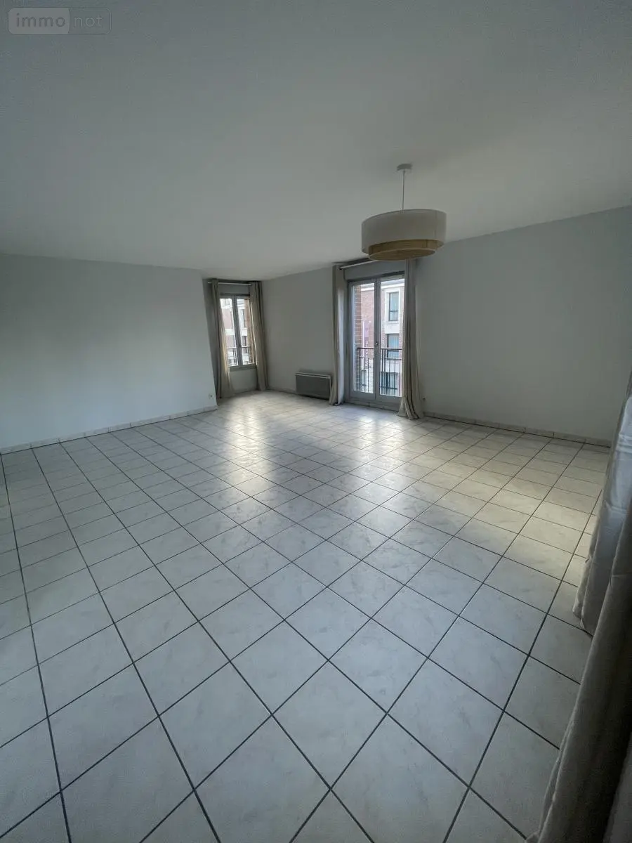 Location appartement Amiens 80000 Somme 80 82 m2 3 pièces 1000 euros 80011-L1115 002