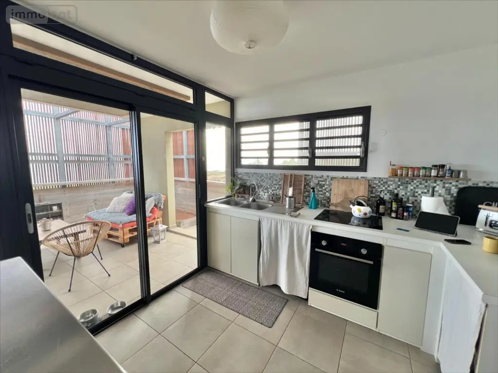 Appartement a vendre Saint-Leu 97436 La Réunion 974 73 m2 4 pièces 300900 euros 38202-28 004