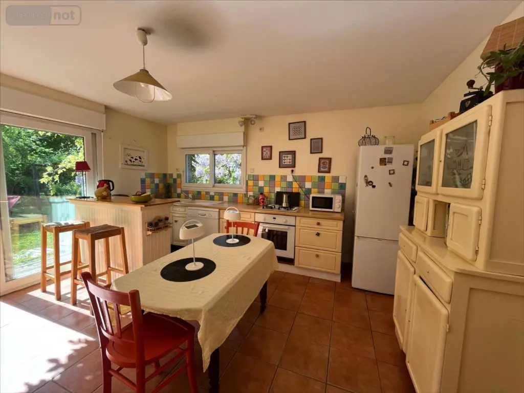 Maison a vendre Cour-Cheverny 41700 Loir-et-Cher 41 84 m2 4 pièces 199190 euros 41002-1051554 010