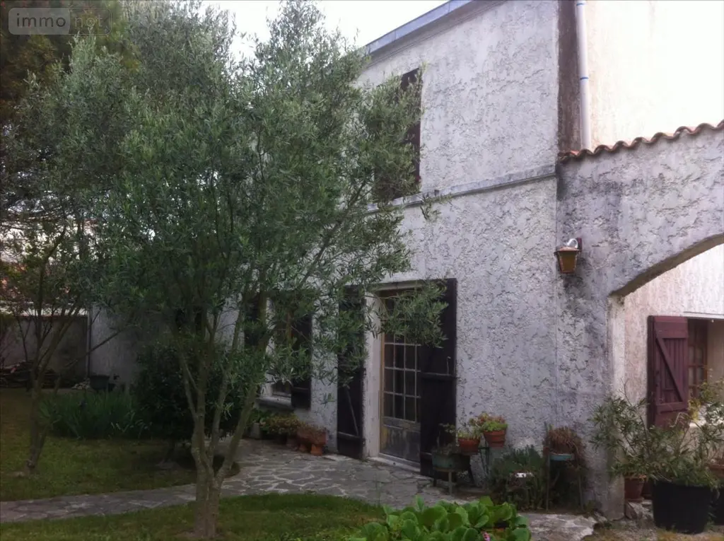 Maison a vendre La Jarne 17220 Charente-Maritime 17 287 m2 4 pièces 572000 euros 17117-1042660 001