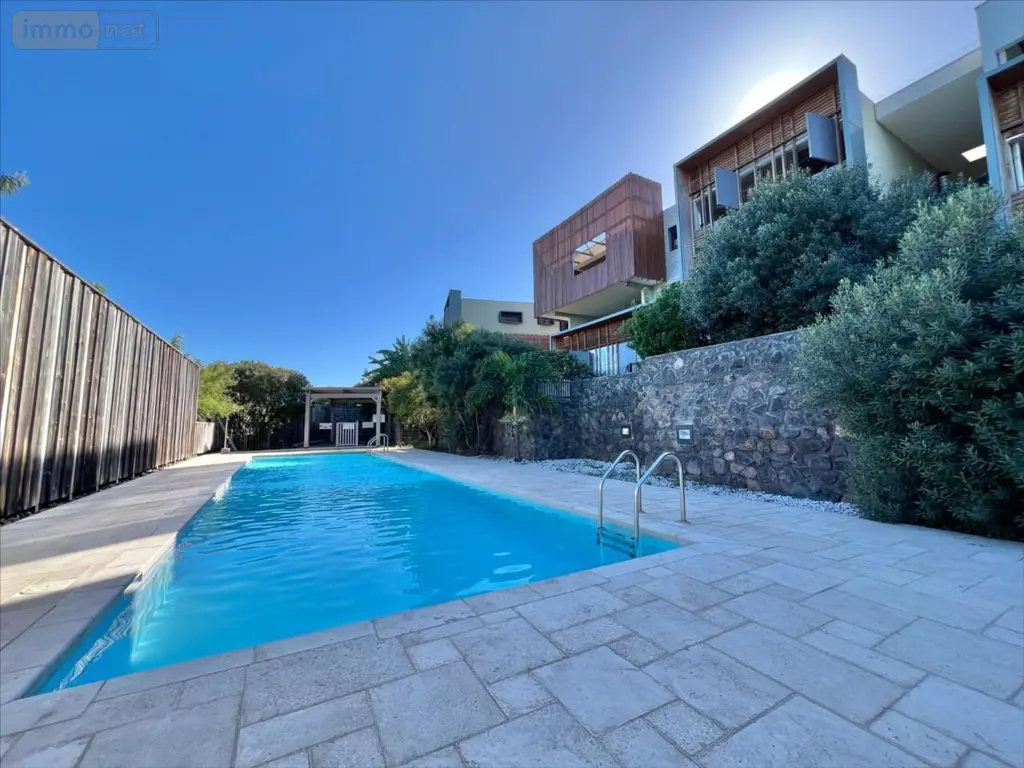 Appartement a vendre Saint-Leu 97436 La Réunion 974 73 m2 4 pièces 296700 euros 38202-05 006