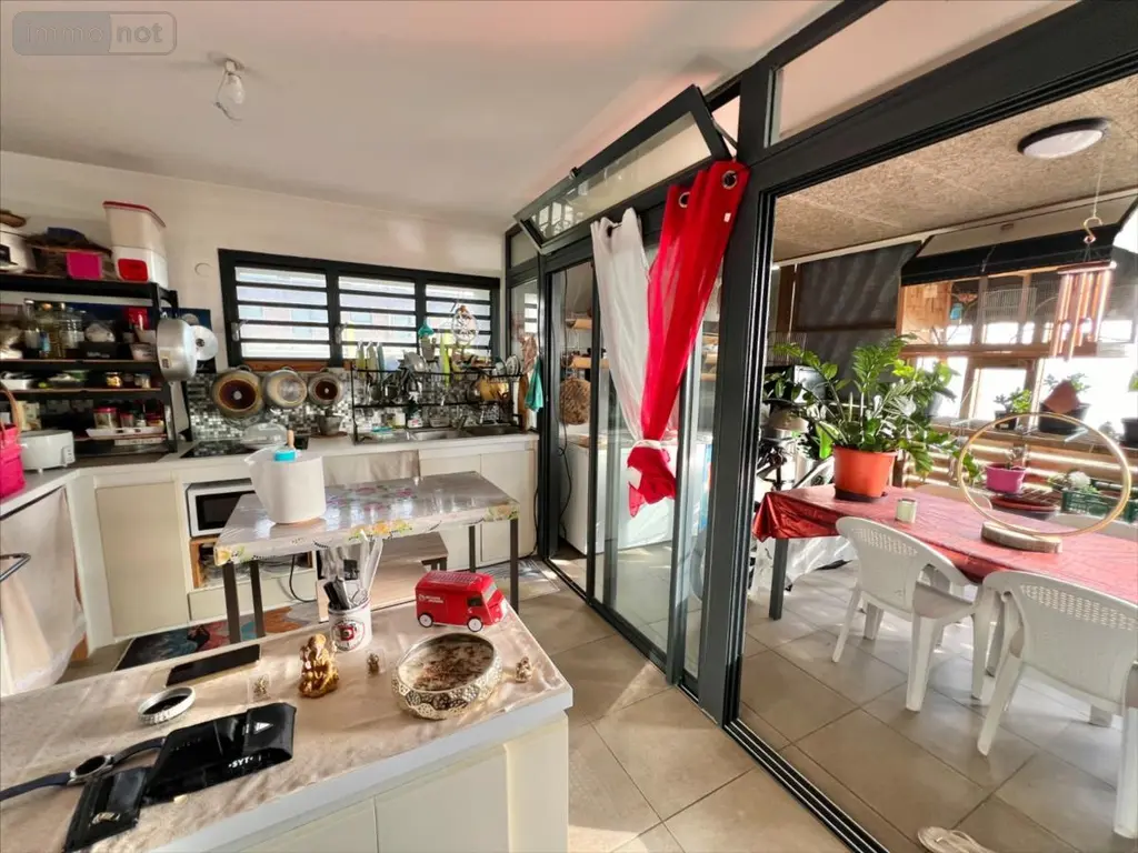 Appartement a vendre Saint-Leu 97436 La Réunion 974 73 m2 4 pièces 296700 euros 38202-05 003