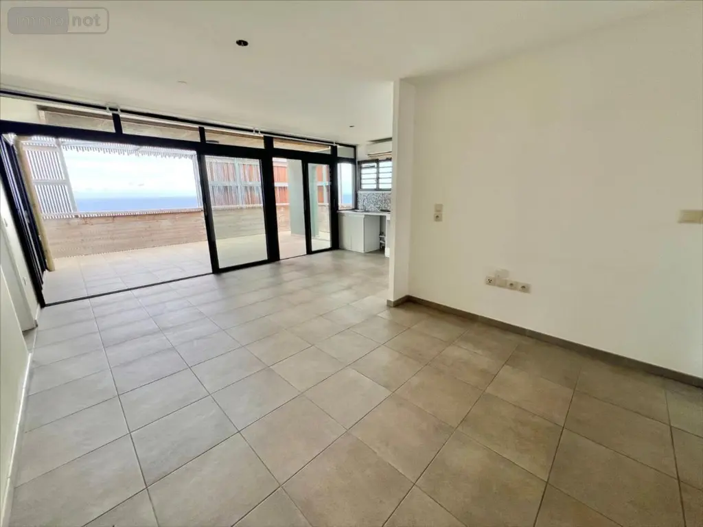 Appartement a vendre Saint-Leu 97424 La Réunion 974 75 m2 4 pièces 307200 euros 38202-14 004