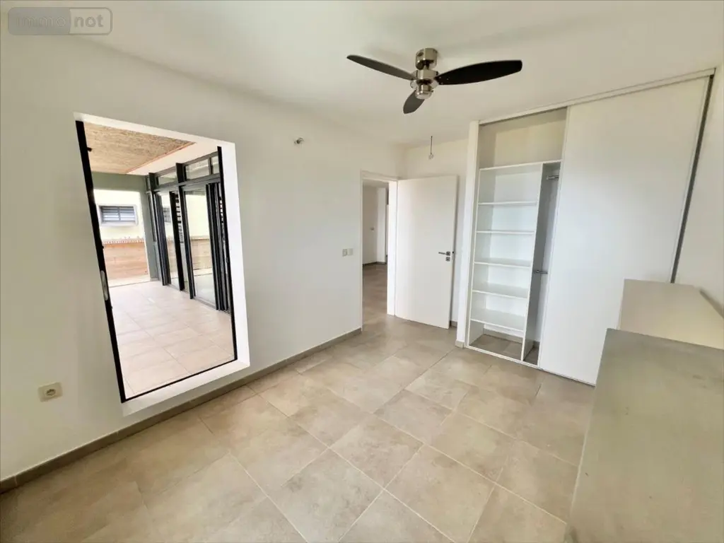 Appartement a vendre Saint-Leu 97424 La Réunion 974 75 m2 4 pièces 307200 euros 38202-14 005