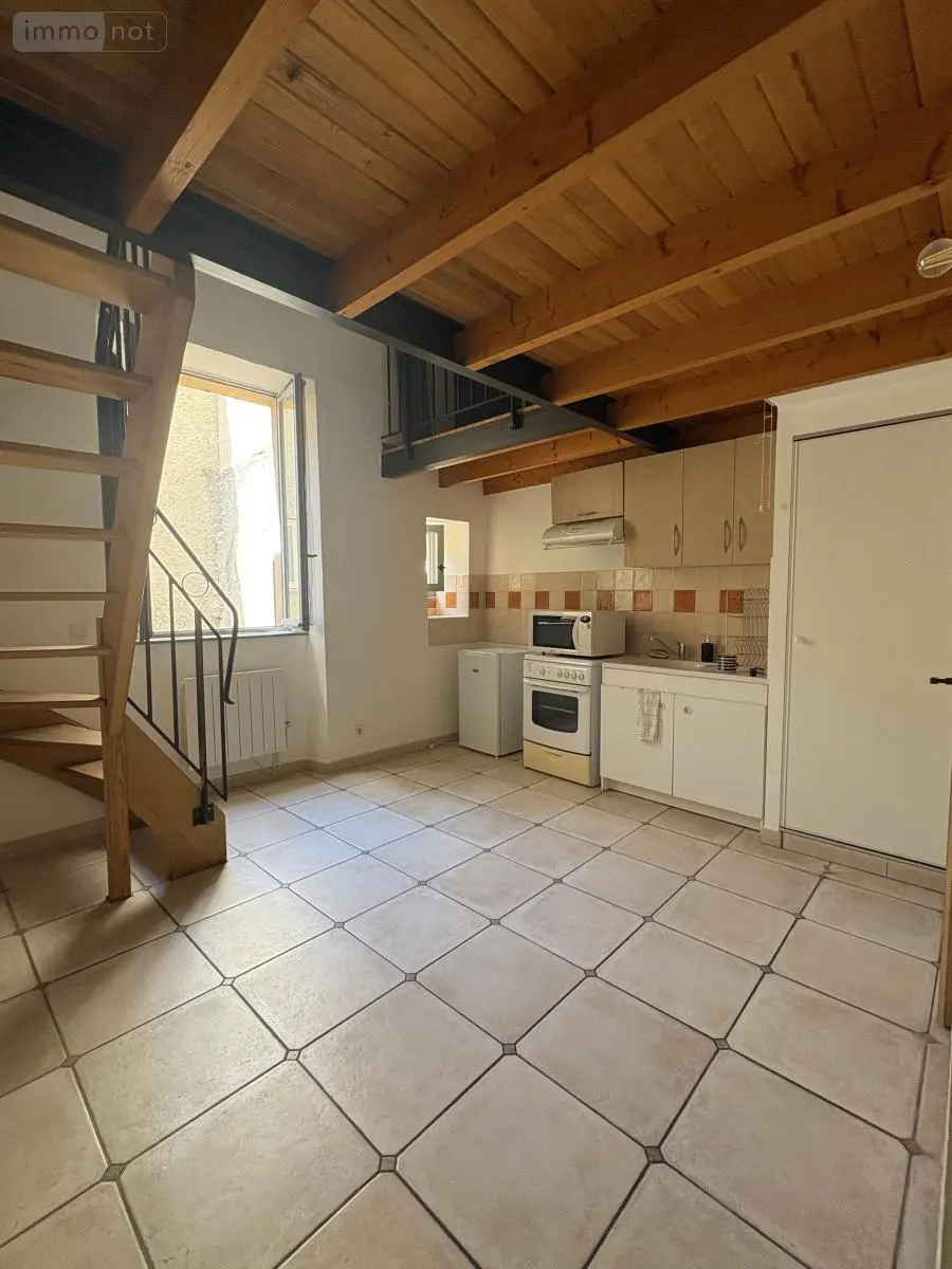Appartement a vendre Forcalquier 04300 Alpes-de-Haute-Provence 04 28 m2 1 pièce 92200 euros 04022-140 002