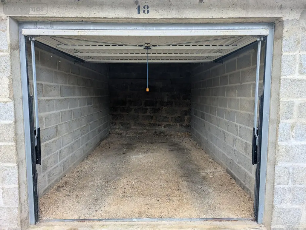 Location garage et parking La Ferté-Bernard 72400 Sarthe 72 13 m2 48 euros 72085-L477 003