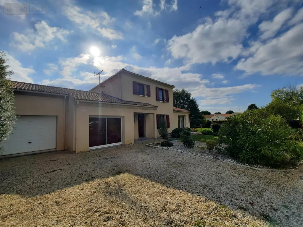 Maison a vendre Froidfond 85300 Vendée 85 156 m2 7 pièces 293800 euros 85091-5214 018