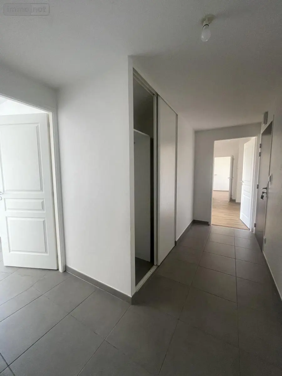 Location appartement Nantes 44100 Loire-Atlantique 44 108 m2 4 pièces 1765 euros 44039-L306 003