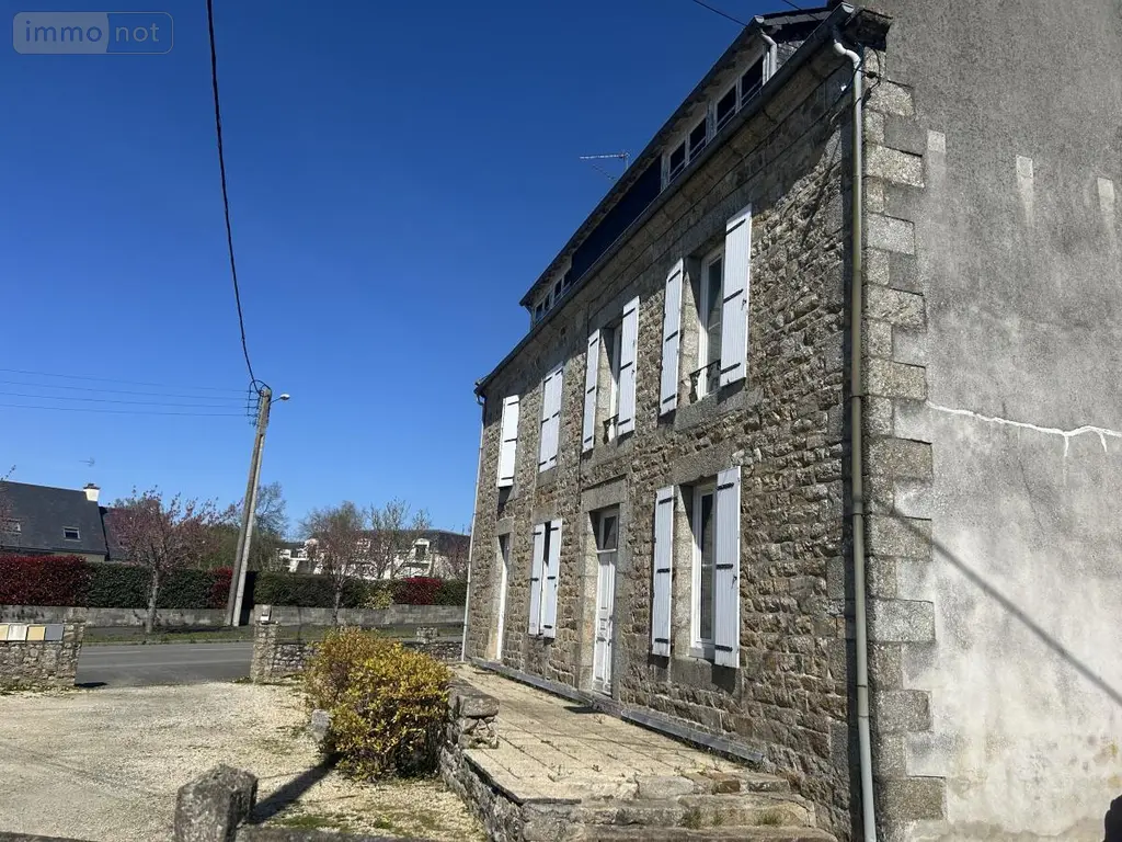 Immeuble de rapport a vendre Saint-Agathon 22200 Côtes-d'Armor 22 194 m2 365600 euros 22064-1161 006