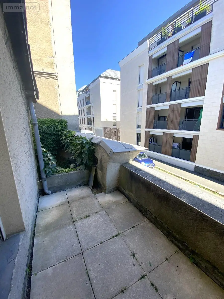 Location appartement Angers 49100 Maine-et-Loire 49 77 m2 3 pièces 1050 euros 49031-L168 009