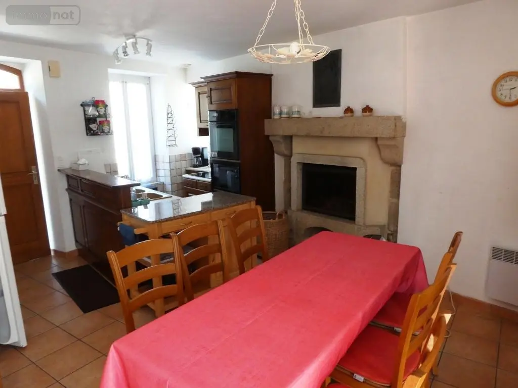 Immeuble de rapport a vendre Bubry 56310 Morbihan 56 400 m2 241600 euros 56075-2357 011