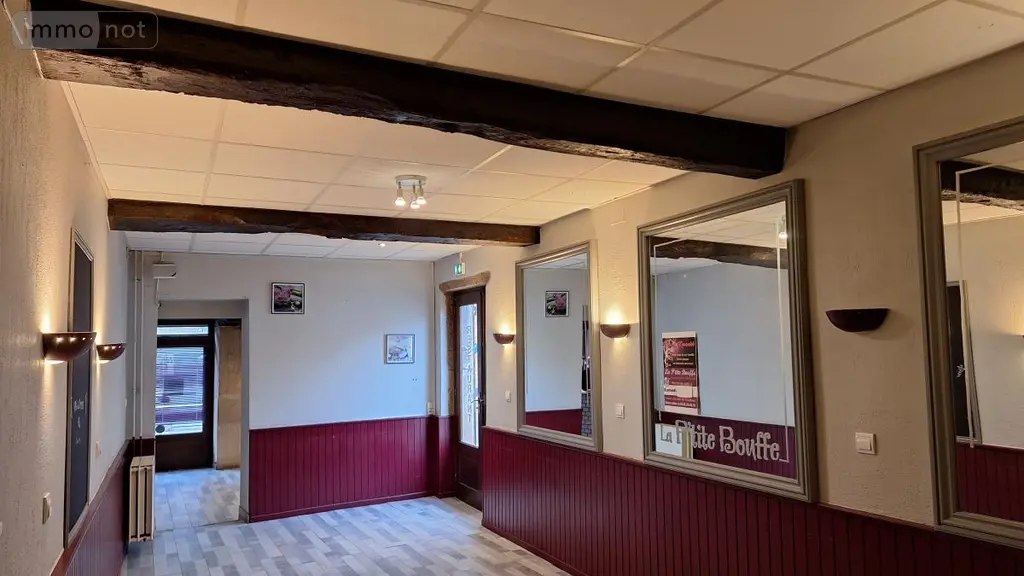 Fonds et murs commerciaux a vendre Pont-de-Vaux 01190 Ain 01 130 m2 95000 euros 01018-439 003