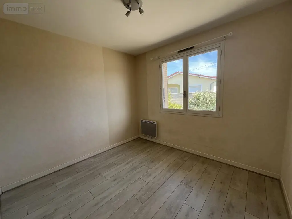 Location maison Péronnas 01960 Ain 01 85 m2 4 pièces 995 euros 01083-L167 004
