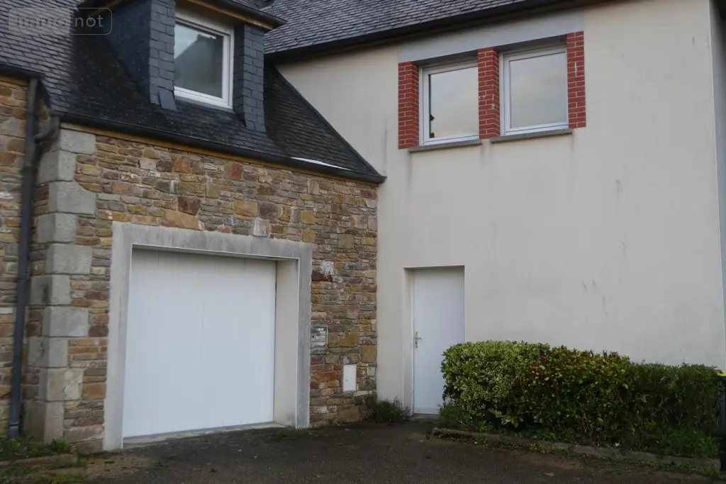 Fonds et murs commerciaux a vendre Plouigneau 29610 Finistère 29 154 m2 145700 euros 29096-753 003
